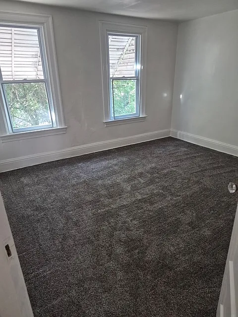 5 bed, 1720 sqft, $1,800 — Photo 4