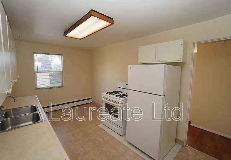 1432 Gaylord St #3 — Photo 5