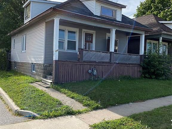 2nd image of 1361 Crawford Ave