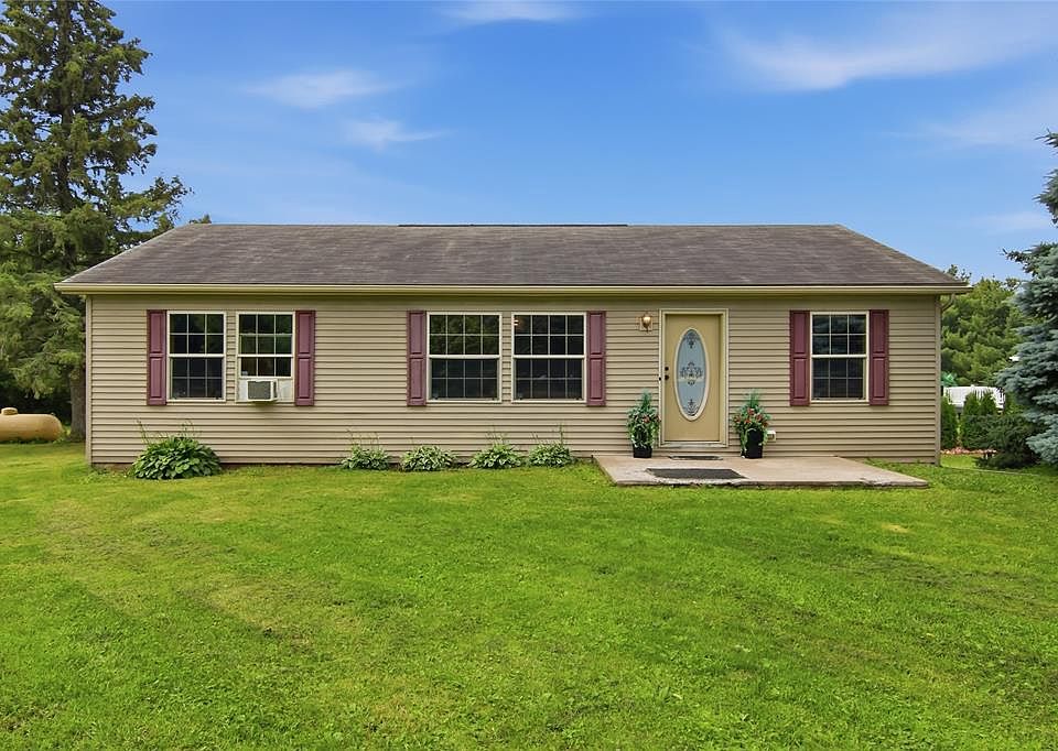 1st image of 2433 15 1/4 Avenue