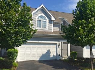 1742 W Ethans Glen Dr, Palatine, IL 60067