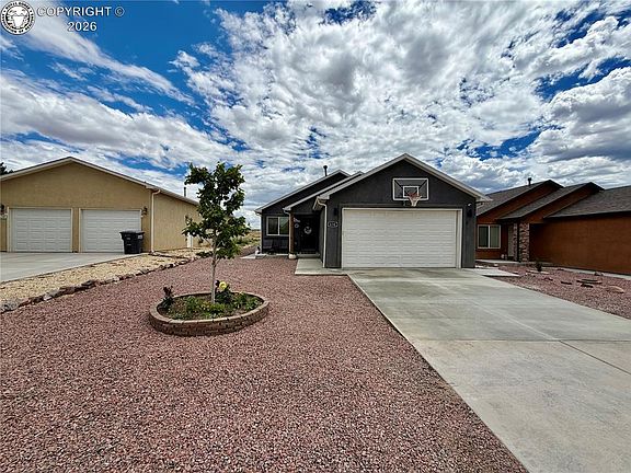 3rd image of 636 Cowboy Way