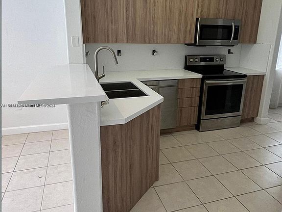 3rd image of 5570 NW 107th Ave APT 907