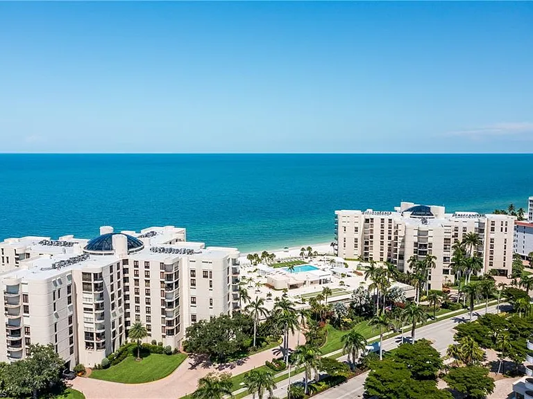 3115 Gulf Shore Blvd N #203S — Photo 2