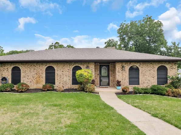 1414 British Blvd, Grand Prairie, TX 75050