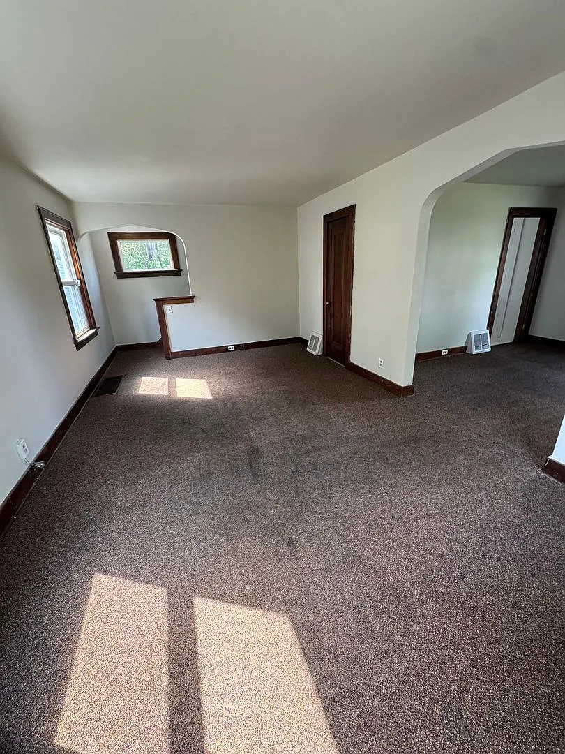 3528 Reed St — Photo 2
