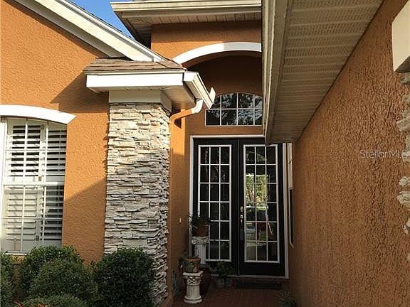 3rd image of 10413 Greendale Dr
