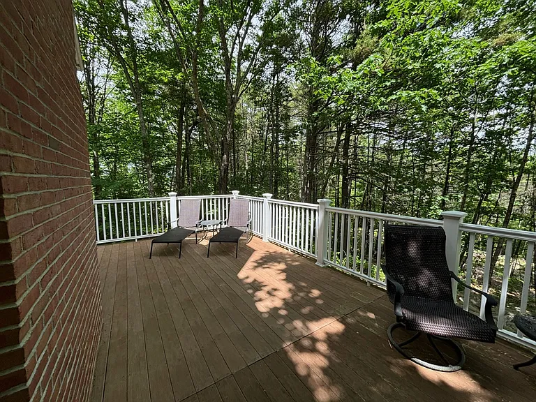 62 Heights Rd — Photo 4