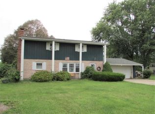 1347 Bowman Rd, Springfield, OH 45502