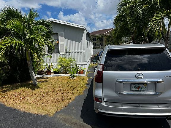 2nd image of 28501 SW 152nd Ave Lot 12
