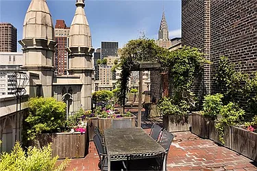 Sold by Engel & Völkers New York Real Estate