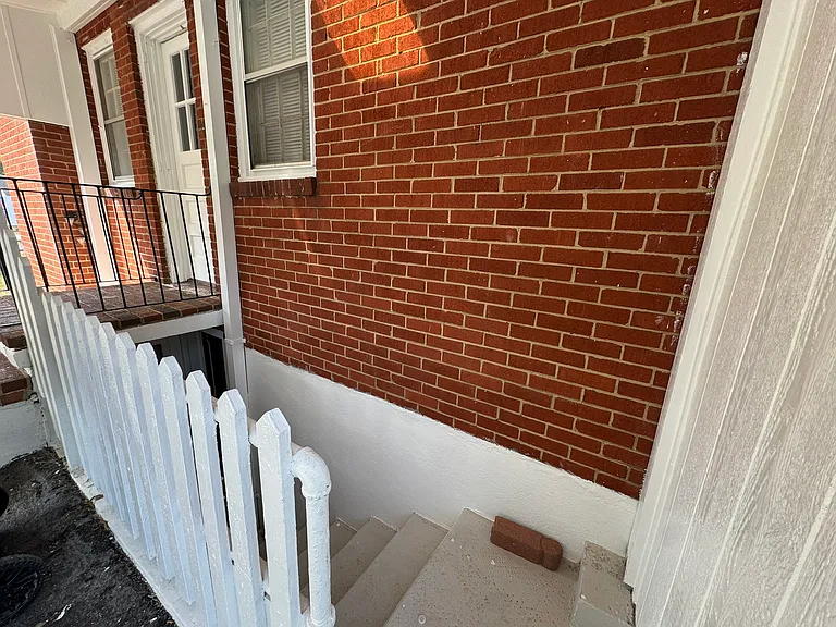 3657 Colonial Ave — Photo 41