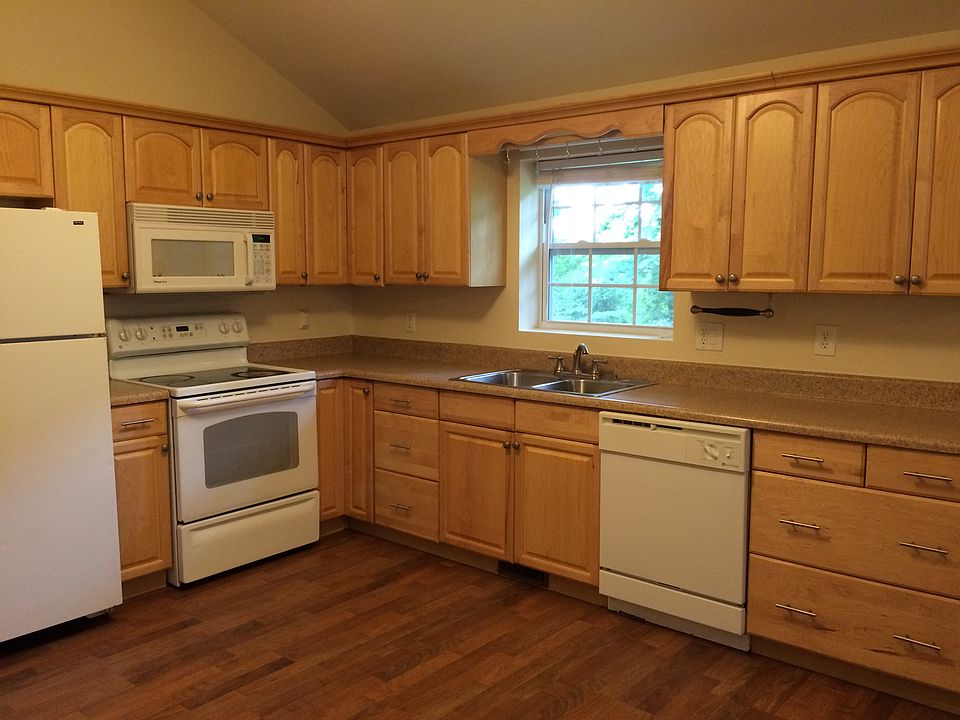 2nd image of 59 Reed White Dr