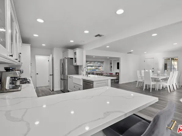 18352 Donmetz St, Porter Ranch, CA 91326