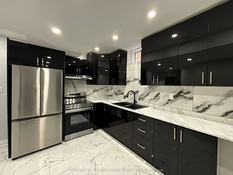 11 Northern Breeze Cres #LOWER — Photo 21