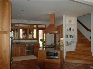 1111 Monterey Valley Dr, Chapel Hill, NC 27516