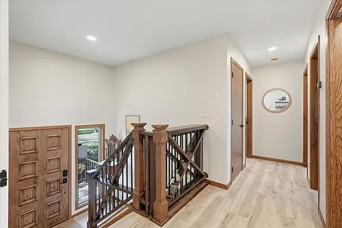 767 Mallalieu Dr Photo 1