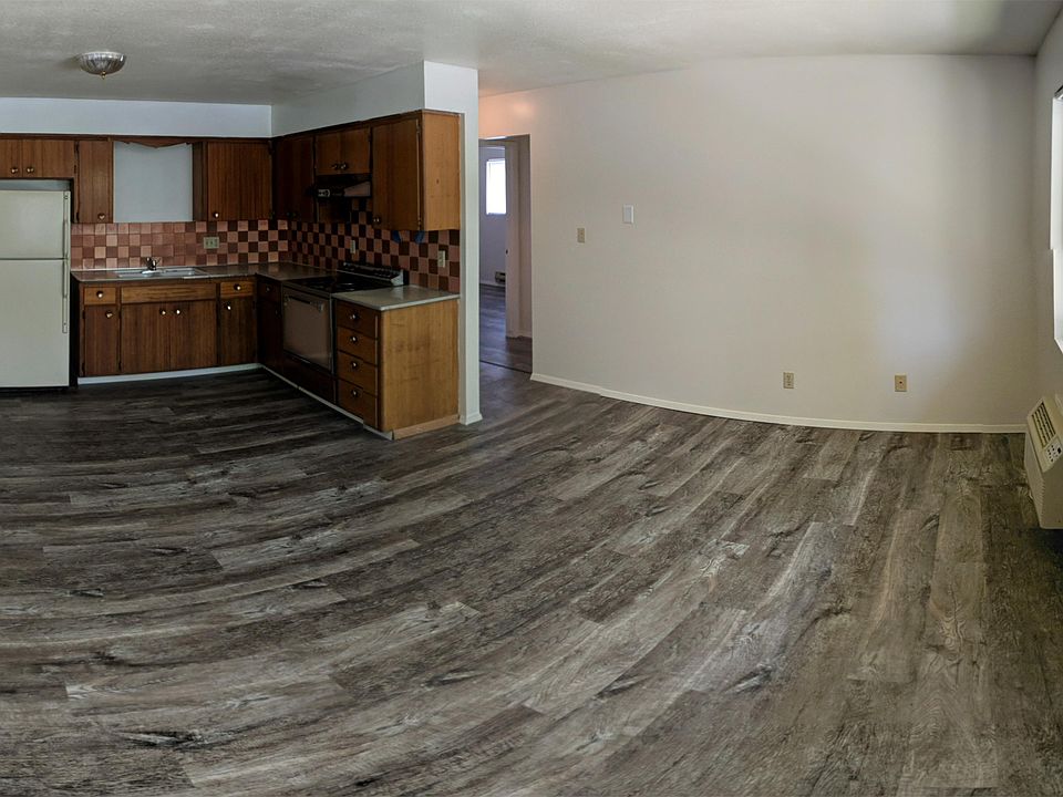 Kitchen / Living Room