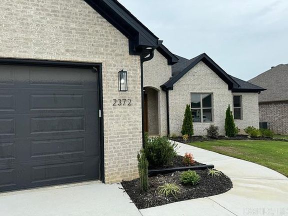 2nd image of 2372 Holly Hill Dr