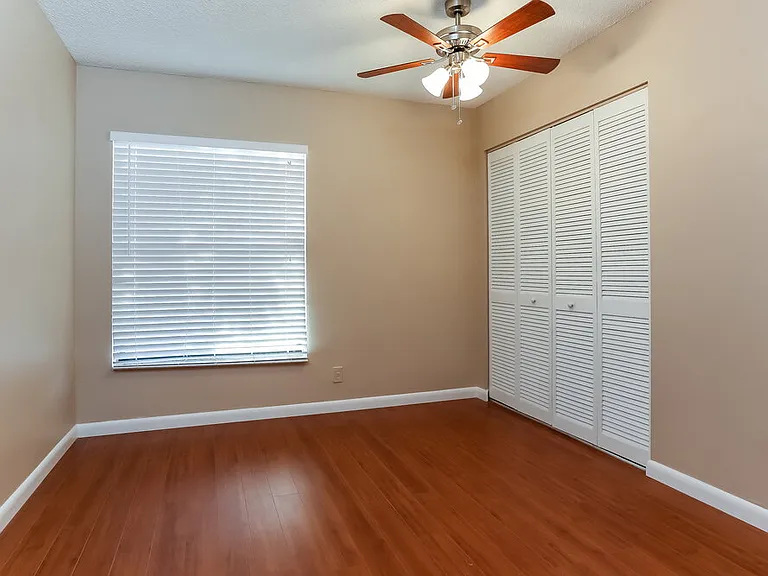 21080 Woodspring Ave — Photo 12