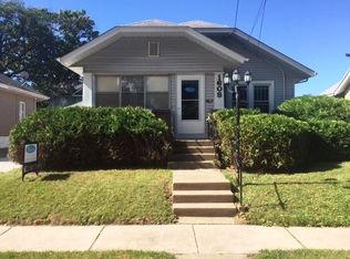 1608 N Howell St, Davenport, IA 52804