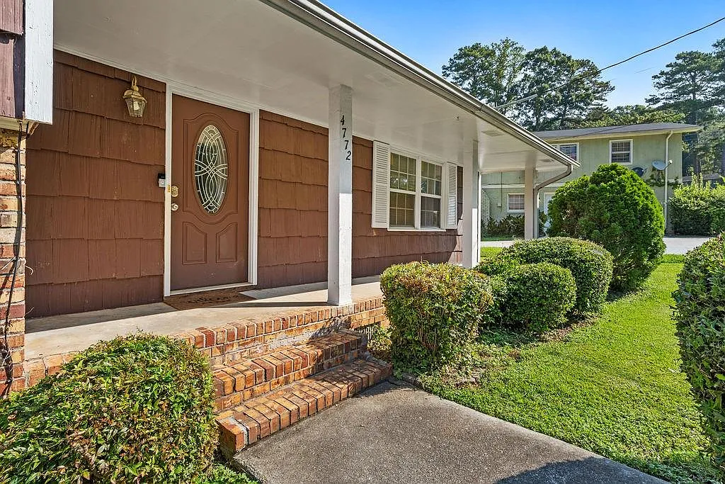 4 bed, 3.0 bath, 1746 sqft, $1,850 — Photo 4