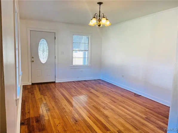 209 Highway 28 W, Livingston, AL 35470