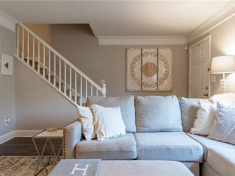 6900 Roswell Rd #N13 — Photo 5