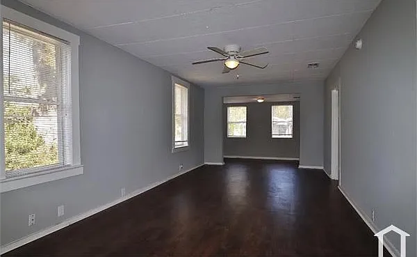 3 bed, 1272 sqft, $1,650 — Photo 2