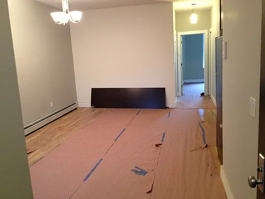Rented by Premier Metro Realty Corp | media 6