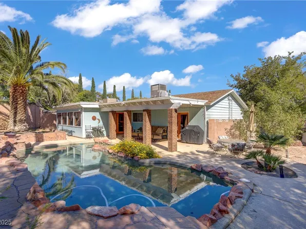 871 Armada Pl, Boulder City, NV 89005