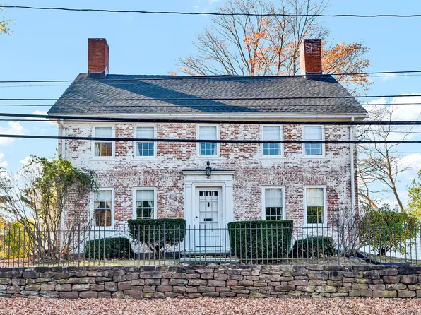 253 South Main Street, West Hartford, CT 06107