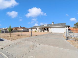 13455 Appleblossom Ln, Apple Valley, CA 92308