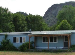 95 Westlake Rd, Oroville, WA 98844