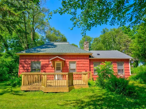 1770 County Road Bh, Highland, WI 53543