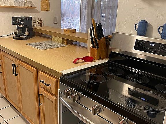 3rd image of 2701 Hidden Lake Dr N