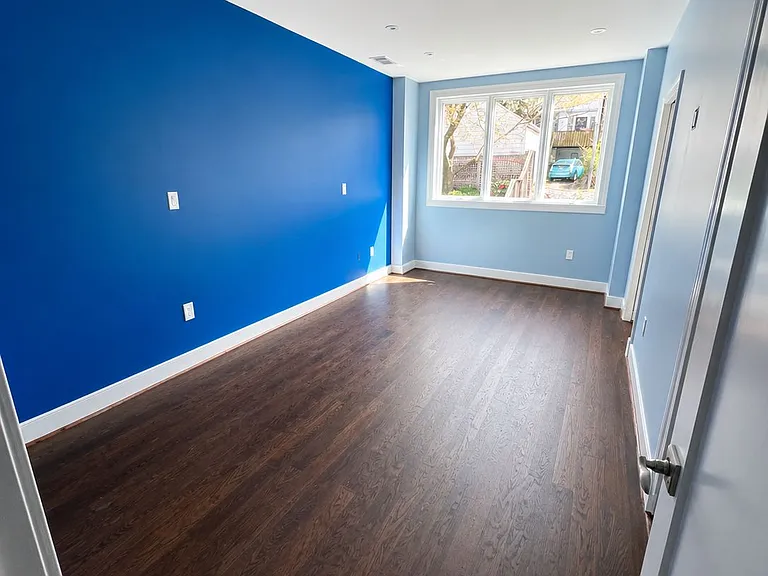 1742 Irving St NW — Photo 30