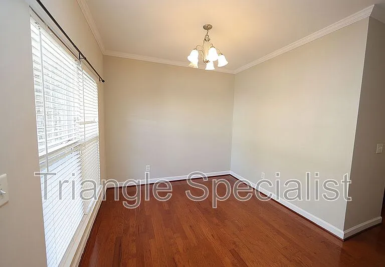 8811 Orchard Grove Way — Photo 3