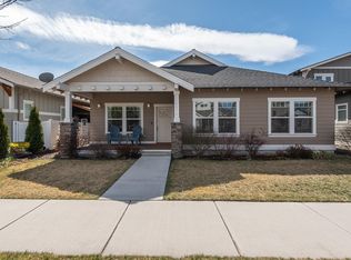 1572 NW Kingwood Ave, Redmond, OR 97756