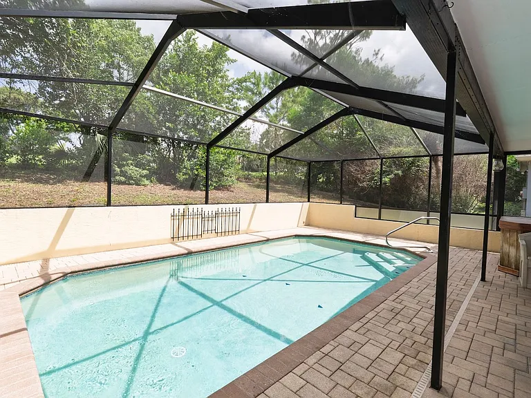13009 Club Dr — Photo 25
