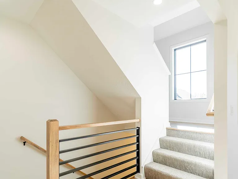 214 Park Rdg — Photo 24