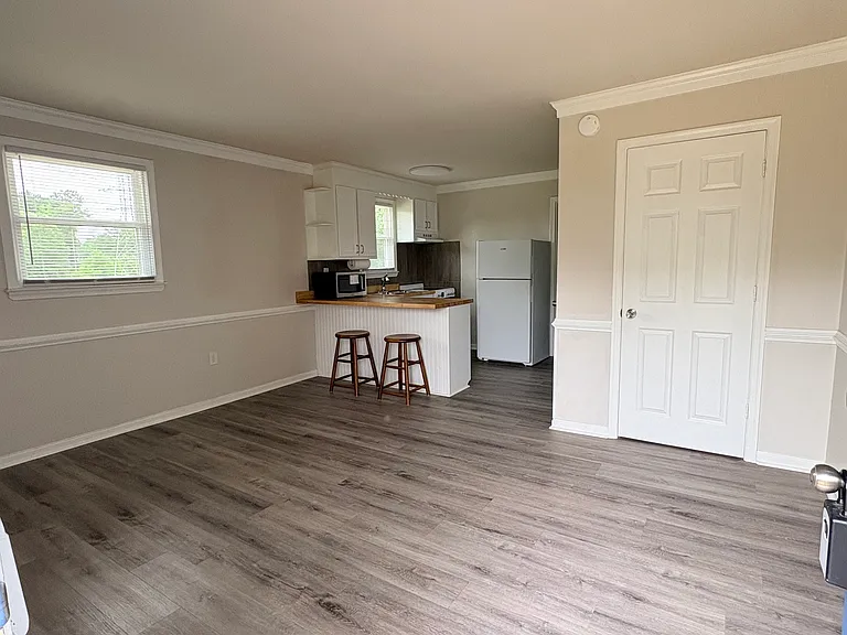 6247 Jefferson Park Rd #E — Photo 1