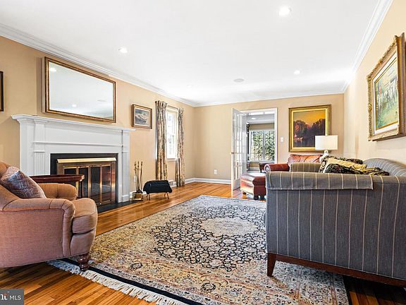 4th image of 3 Briar Rd