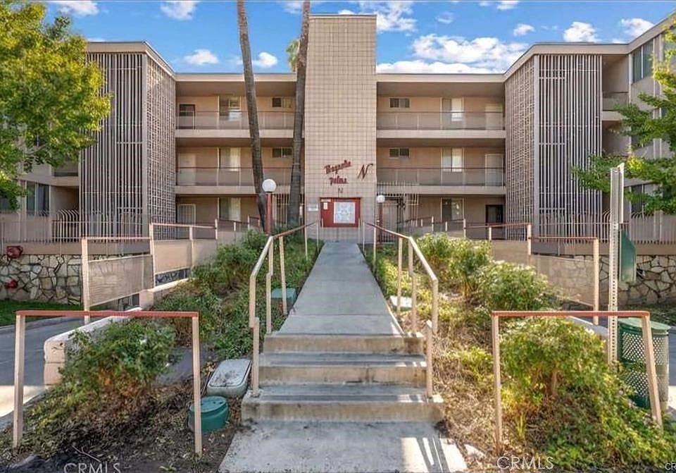 1st image of 6979 Palm Ct APT 126H