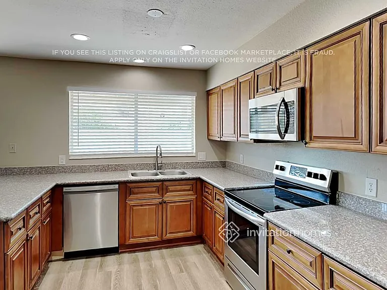 3713 W Michigan Ave — Photo 5