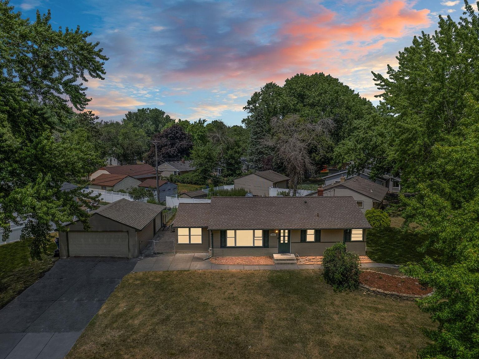 3731 Saint Regis Dr, White Bear Lake, MN 55110 MLS 6396160 Zillow