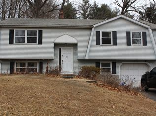 9 Bromley Ct, New Haven, CT 06514