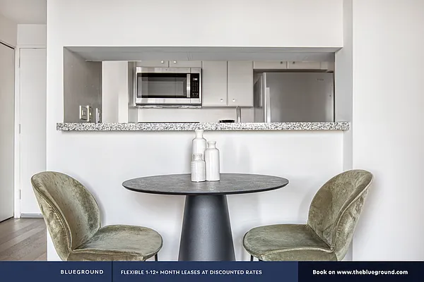 Rented by The Blueground | media 35