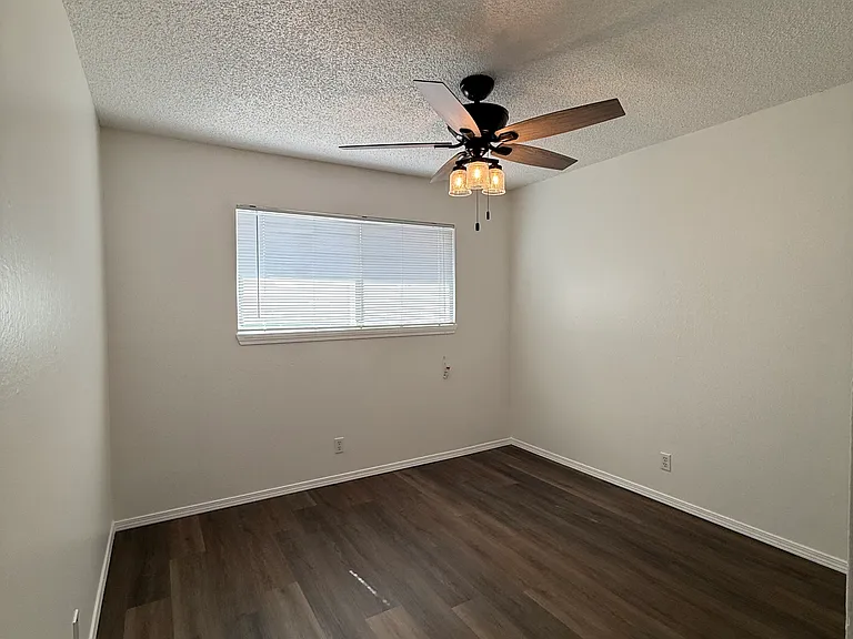 10657 Viani Way — Photo 9