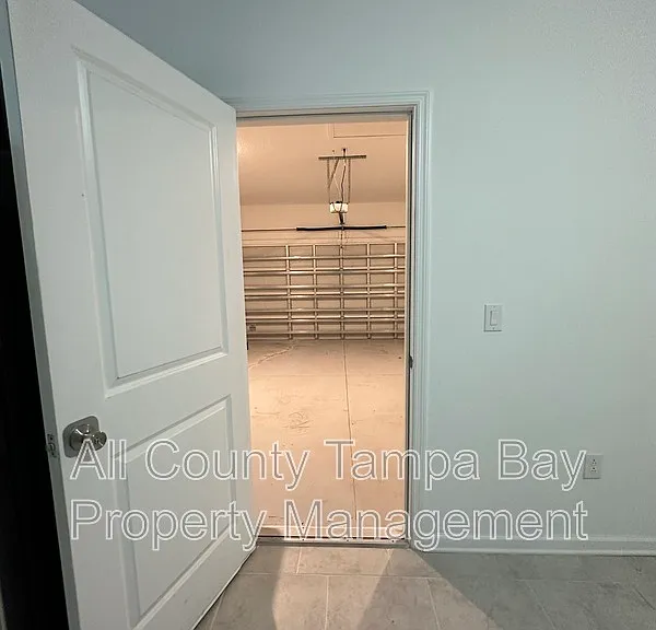 220 Pershing St — Photo 22